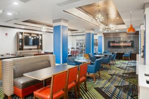 holiday inn express and suites stroudsburg poconos by ihg