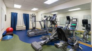 holiday inn express and suites stroudsburg poconos by ihg