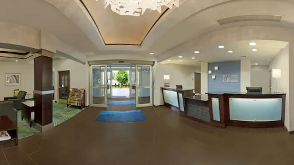 holiday inn express and suites stroudsburg poconos by ihg