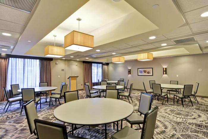 doubletree by hilton hotel baton rouge