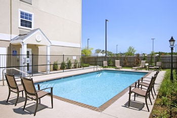microtel inn and suites by wyndham baton rouge airport