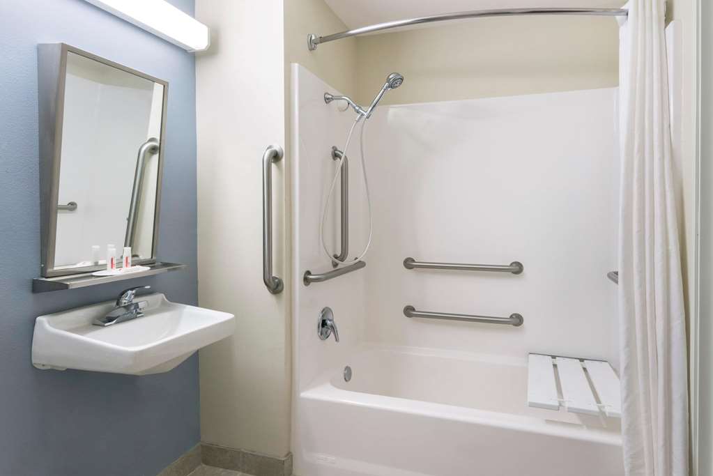 microtel inn and suites by wyndham baton rouge airport