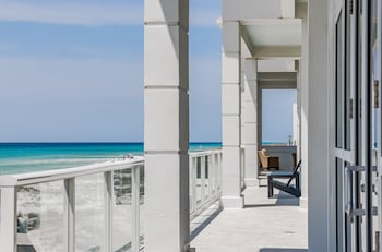 pensacola beach