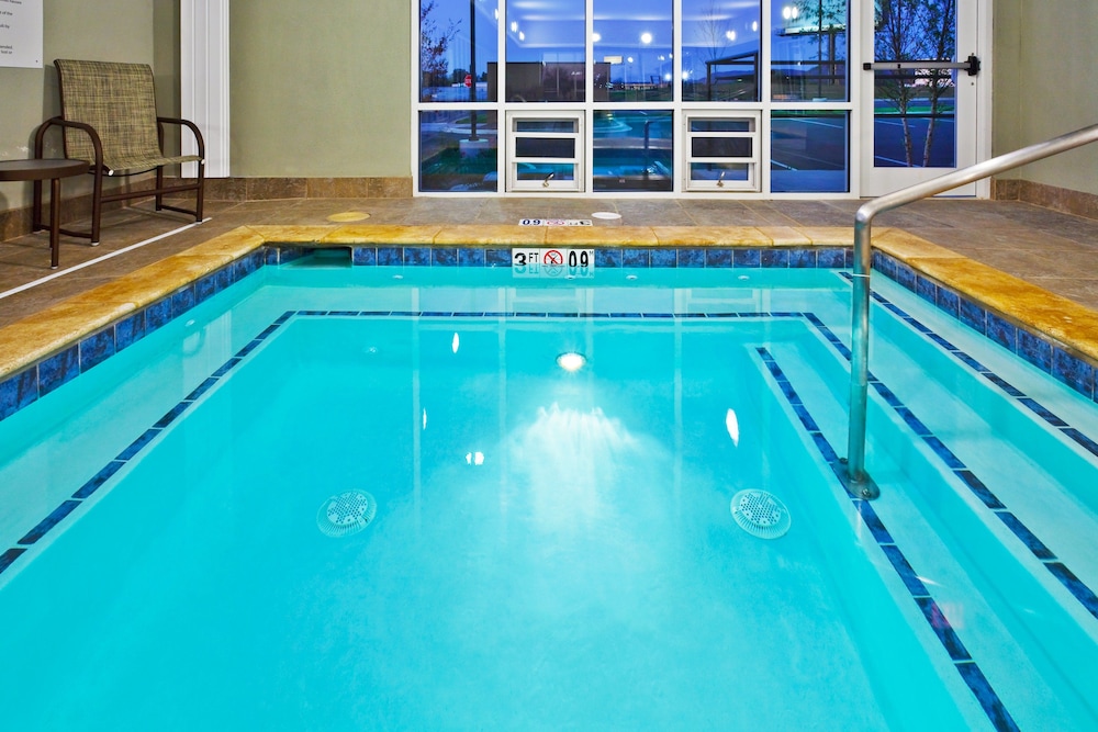 holiday inn express hotel ooltewah springs chattanooga by ihg