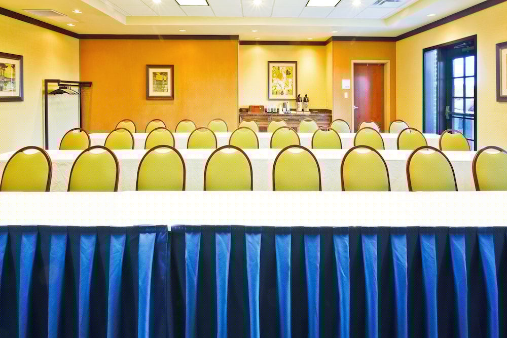 holiday inn express hotel ooltewah springs chattanooga by ihg