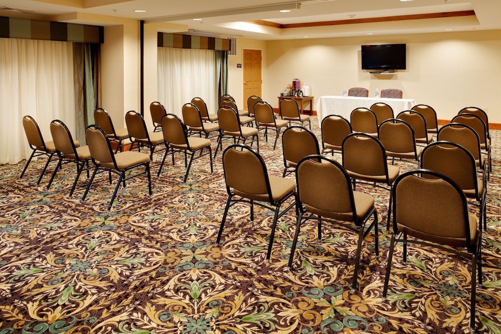 staybridge suites harrisburg by ihg