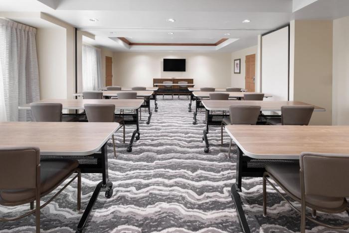 staybridge suites harrisburg by ihg