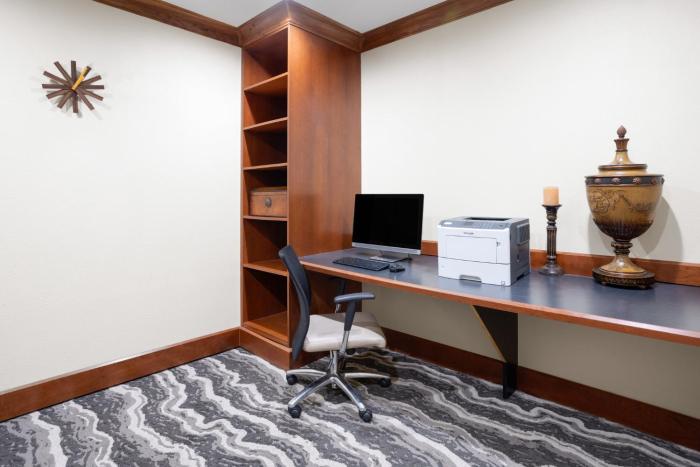 staybridge suites harrisburg by ihg