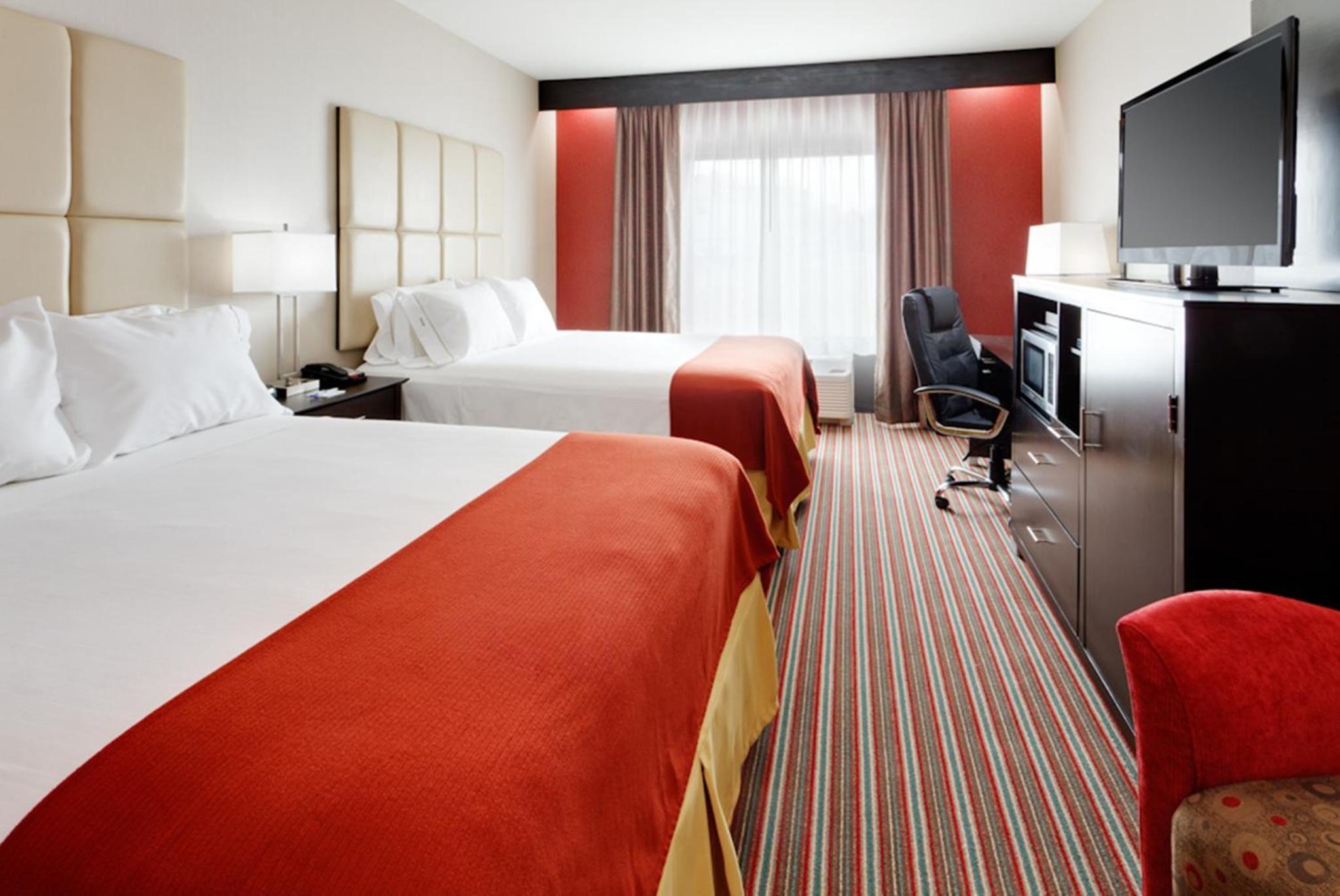 holiday inn express and suites northeast by ihg