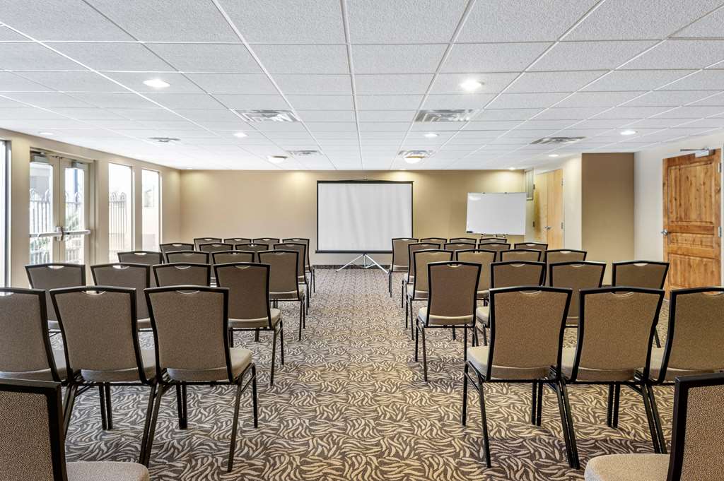 comfort inn at convention center