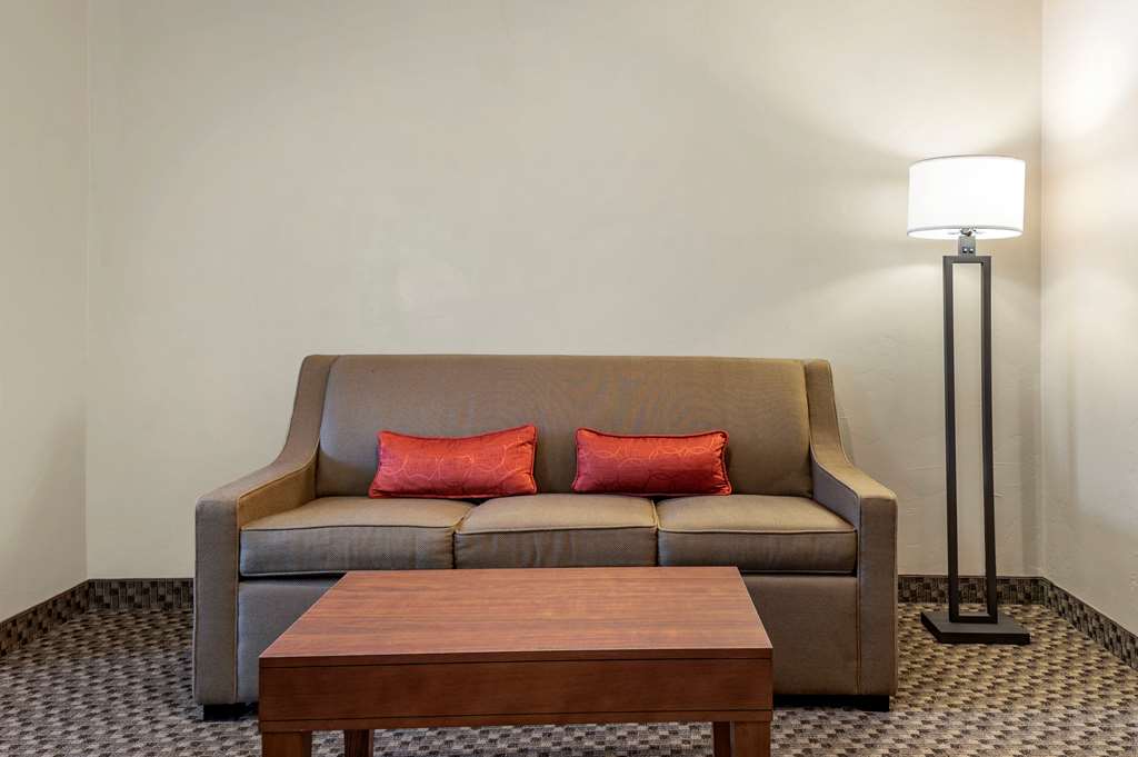 comfort inn at convention center