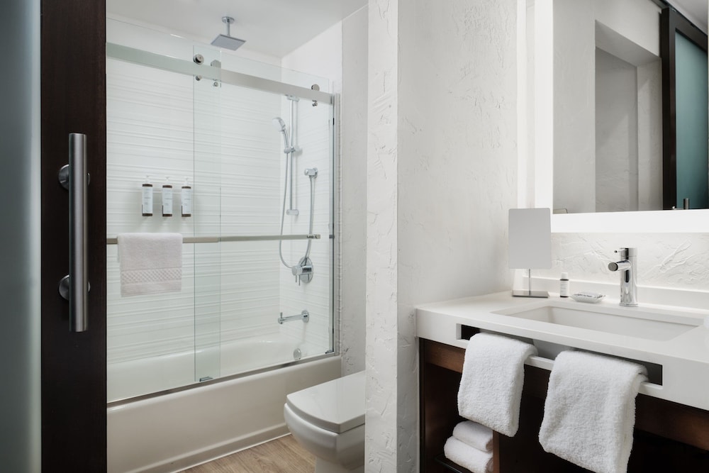 ac hotel frisco colorado