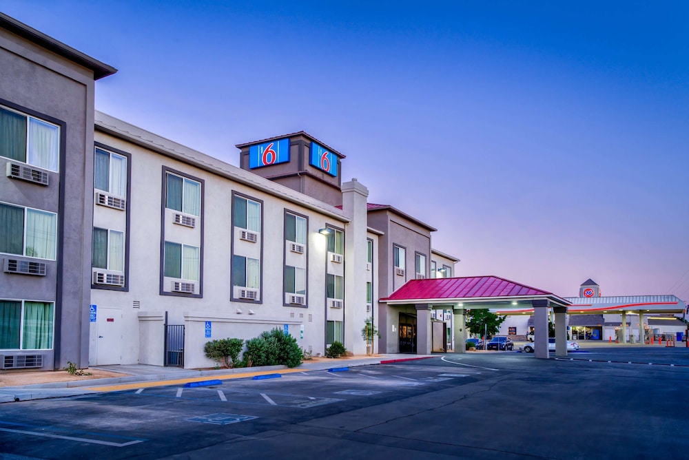 motel 6 hesperia ca west main street i 15