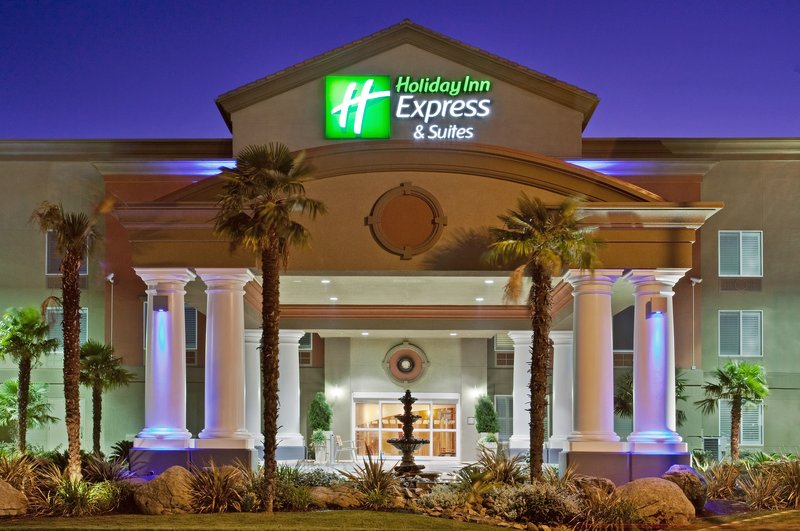 Holiday Inn Express And Suites Modesto, An Ihg Hotel