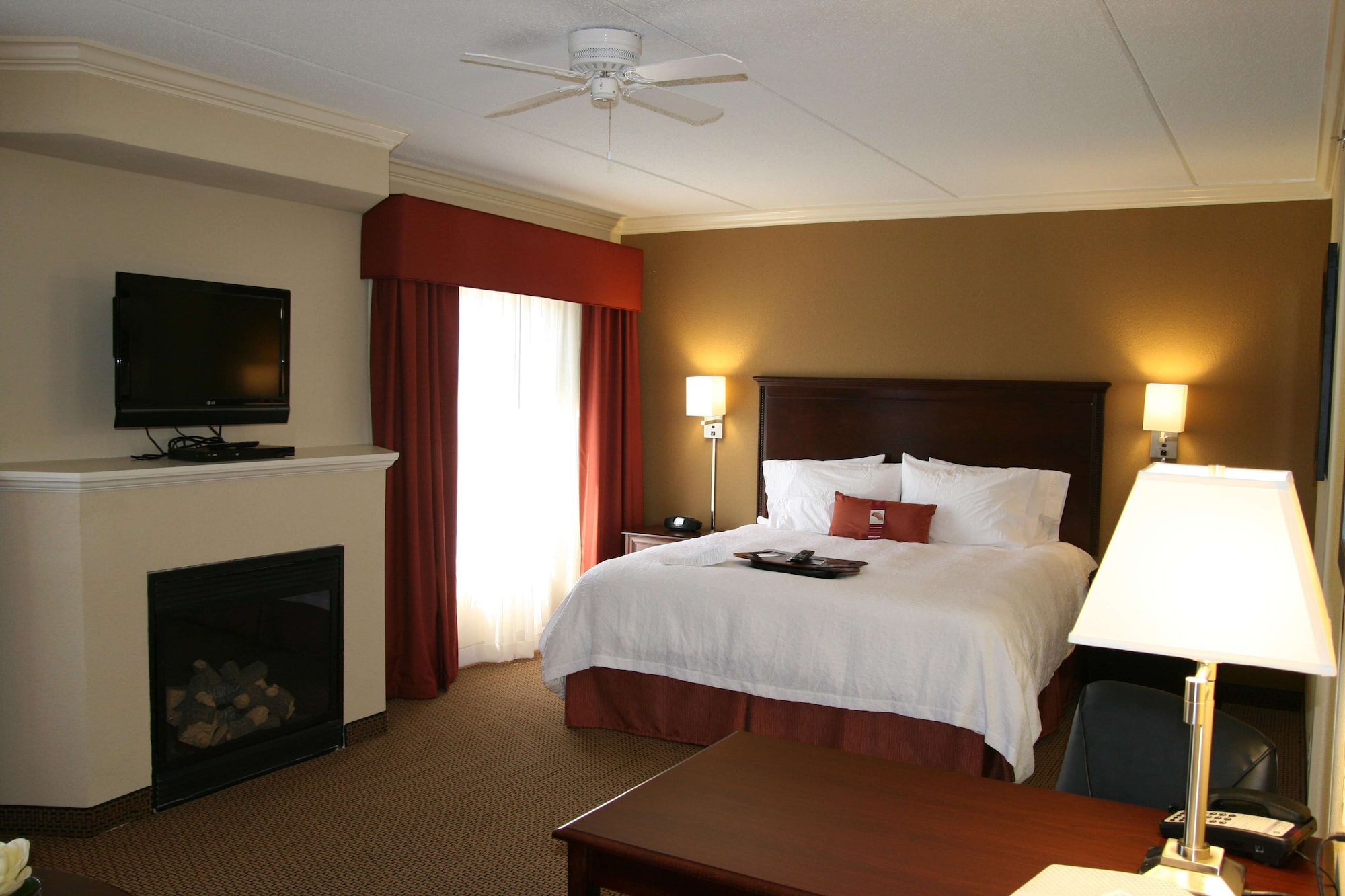 hampton inn and suites lanett west point