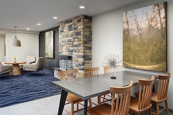 fairfield inn and suites by marriott auburn opelika