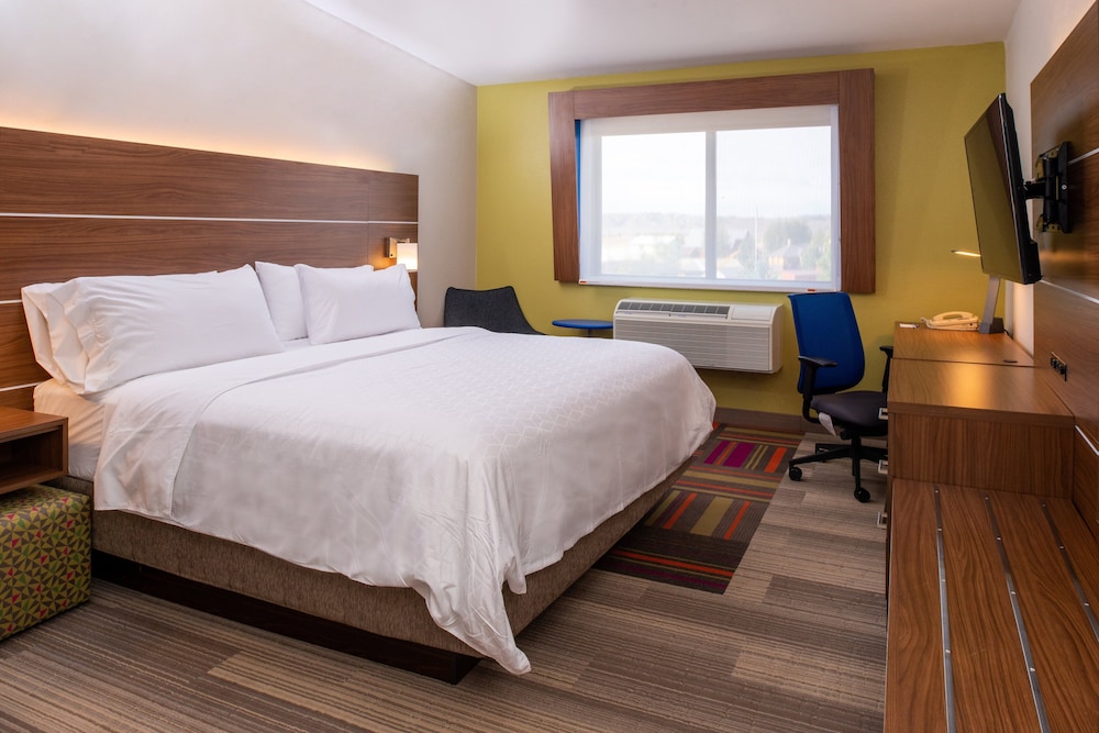 holiday inn express and suites gunnison by ihg