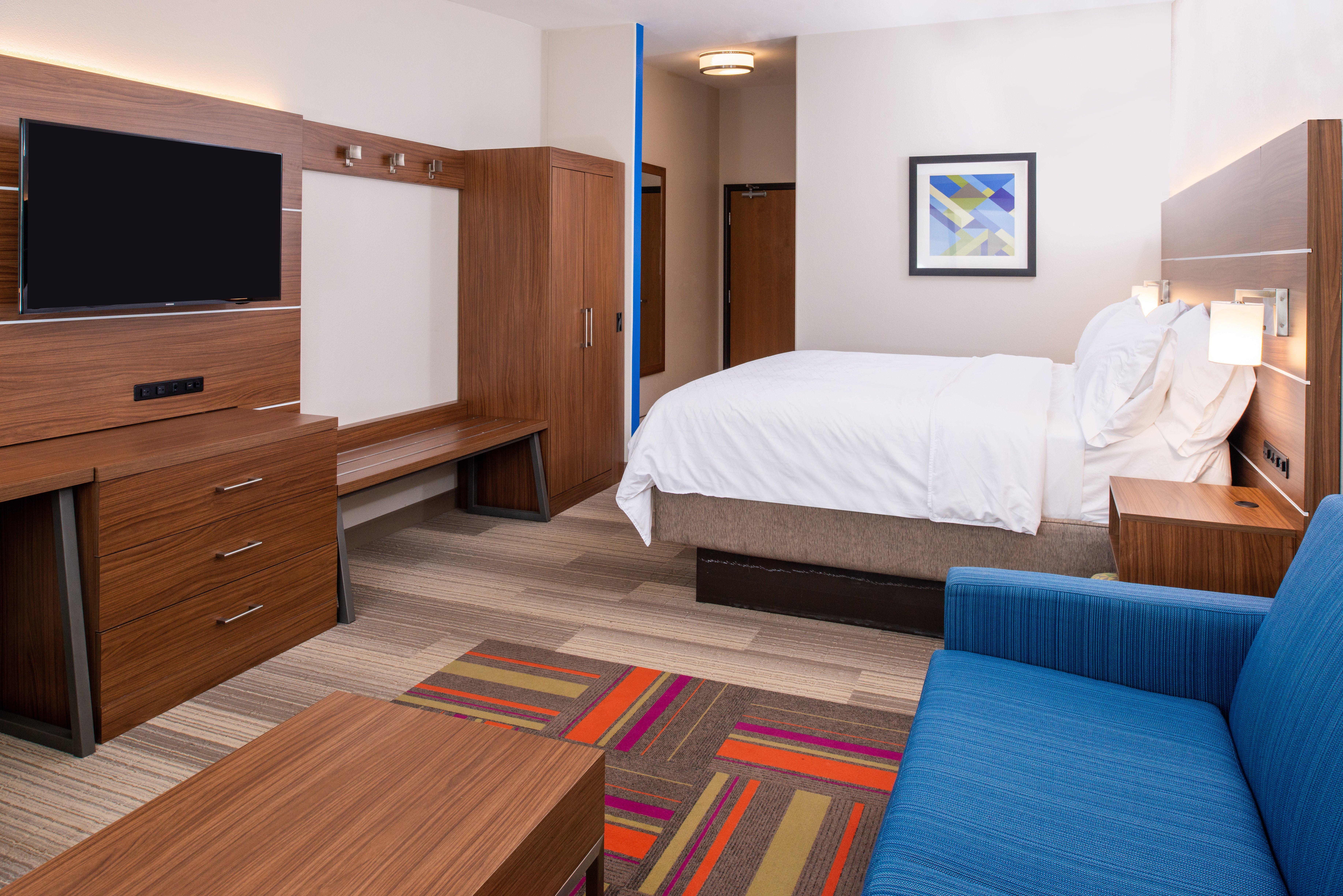 holiday inn express and suites gunnison by ihg