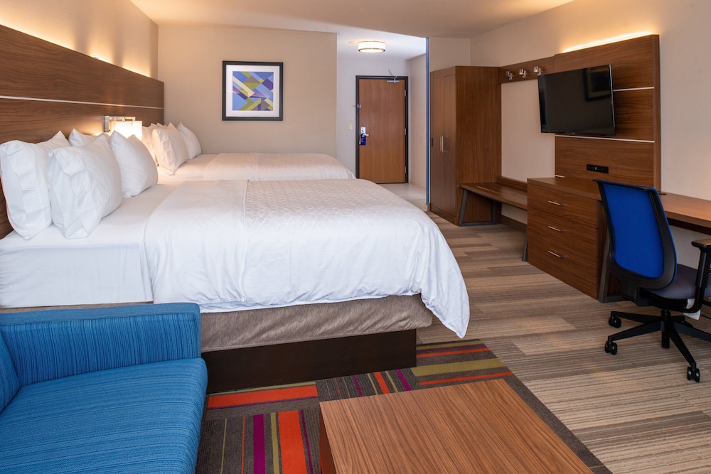 holiday inn express and suites gunnison by ihg