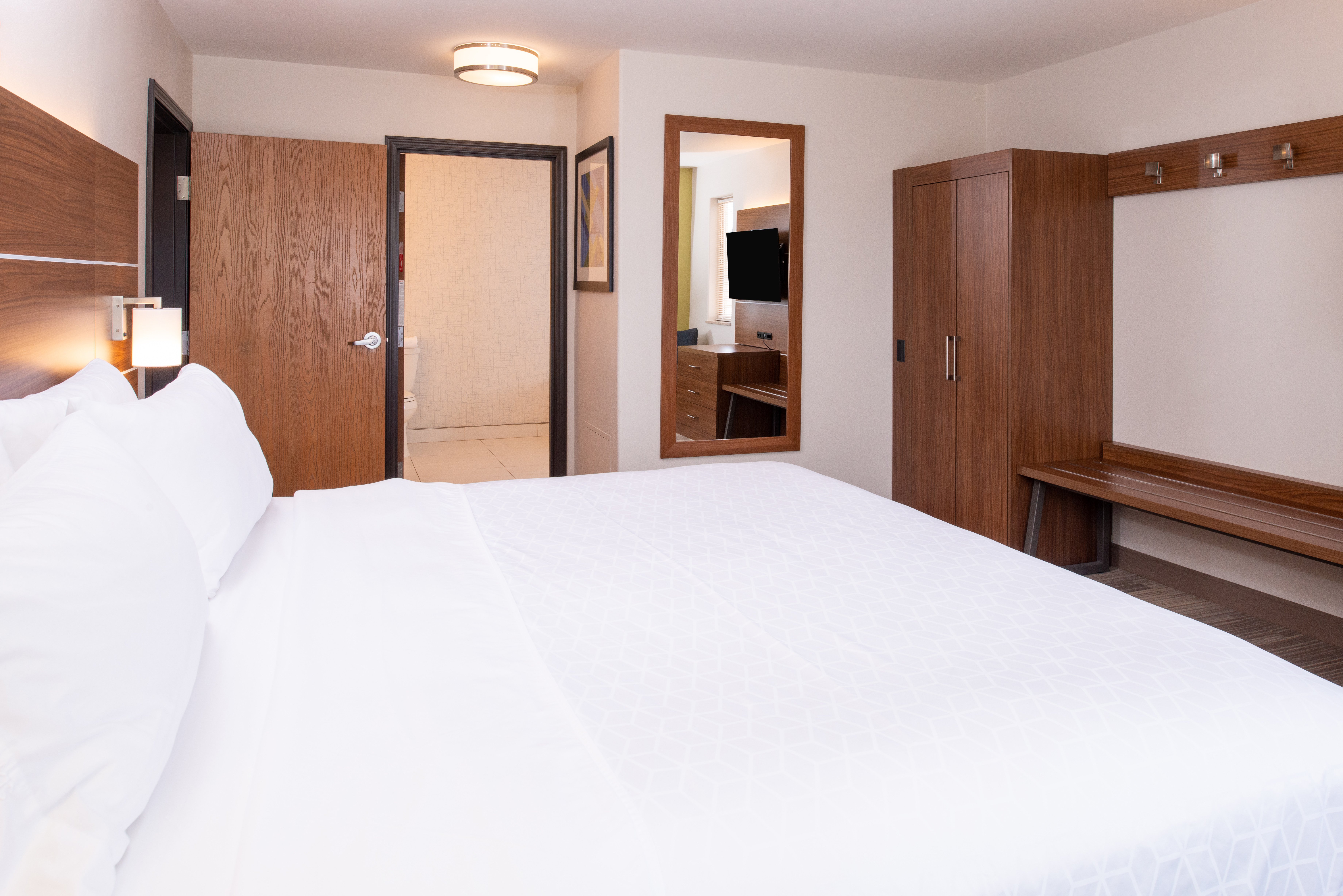 holiday inn express and suites gunnison by ihg