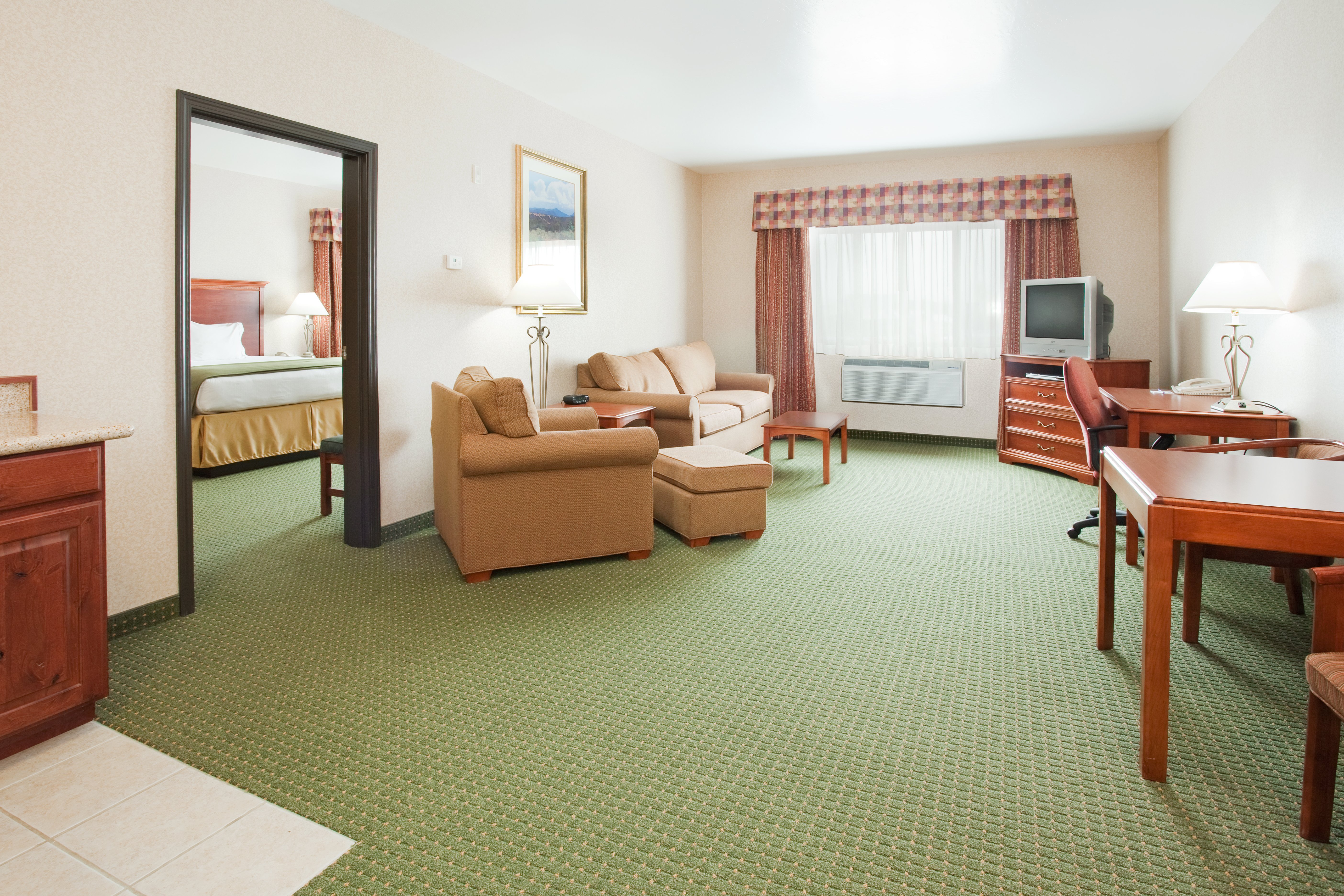 holiday inn express and suites gunnison by ihg