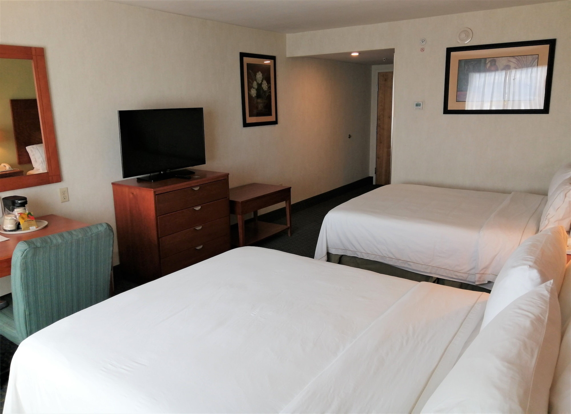 holiday inn express and suites toluca zona aeropuerto by ihg