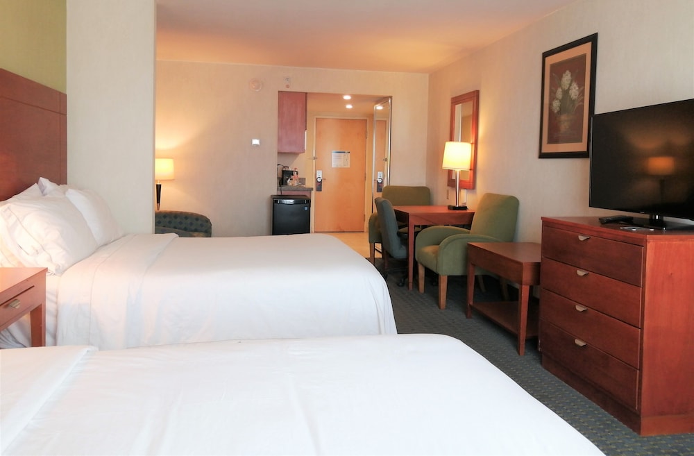 holiday inn express and suites toluca zona aeropuerto by ihg