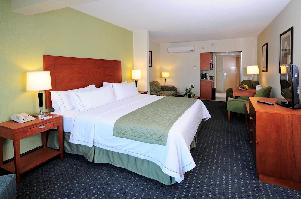 holiday inn express and suites toluca zona aeropuerto by ihg