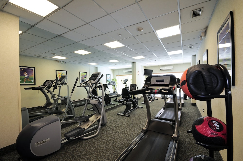 holiday inn express and suites toluca zona aeropuerto by ihg