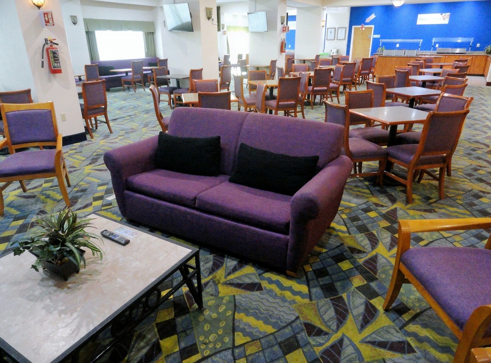 holiday inn express and suites toluca zona aeropuerto by ihg