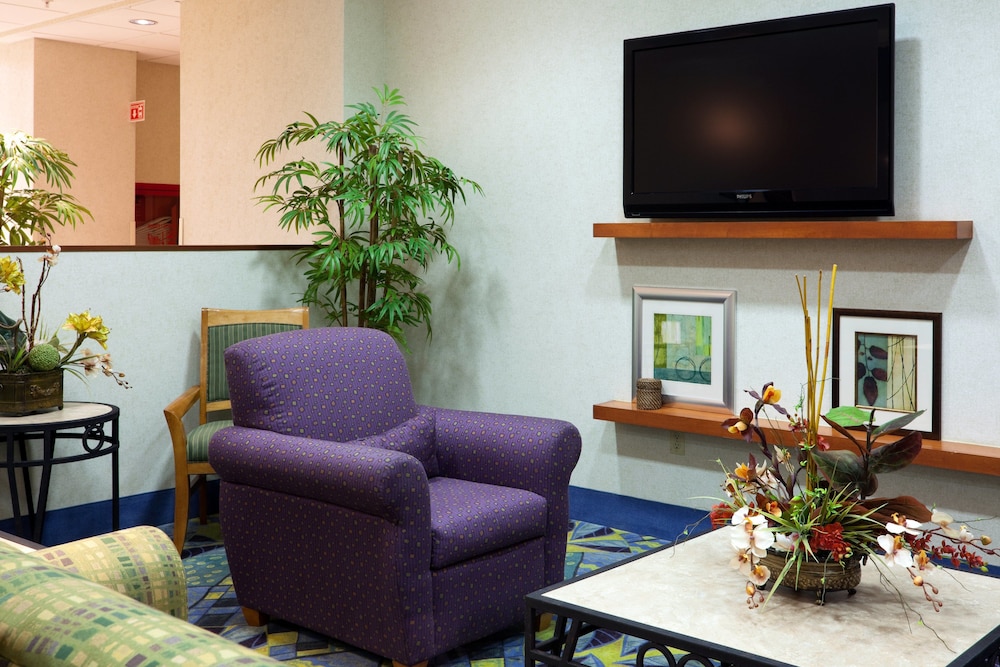 holiday inn express and suites toluca zona aeropuerto by ihg
