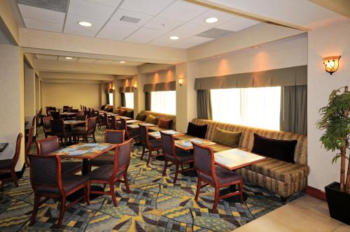 holiday inn express and suites toluca zona aeropuerto by ihg