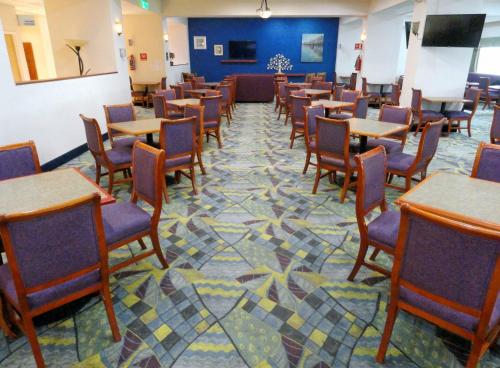 holiday inn express and suites toluca zona aeropuerto by ihg