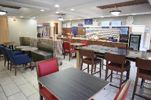holiday inn express hotel and suites claypool hill richlands area