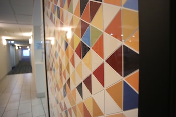holiday inn express hotel and suites claypool hill richlands area