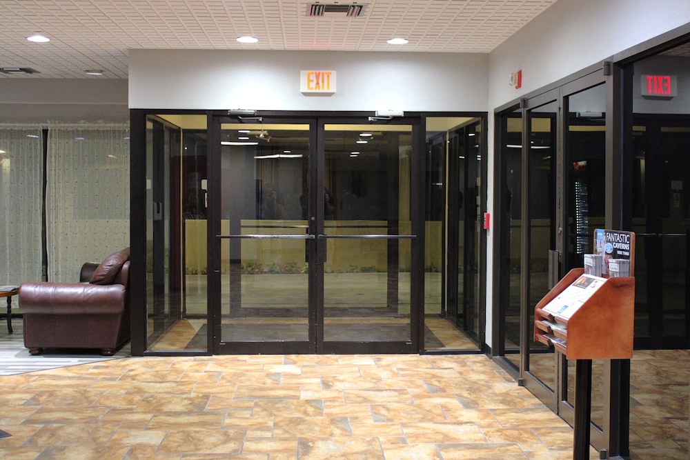 greenlight inn and suites