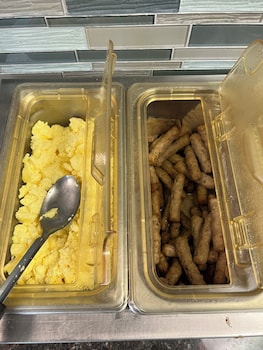 greenlight inn and suites