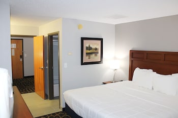 greenlight inn and suites