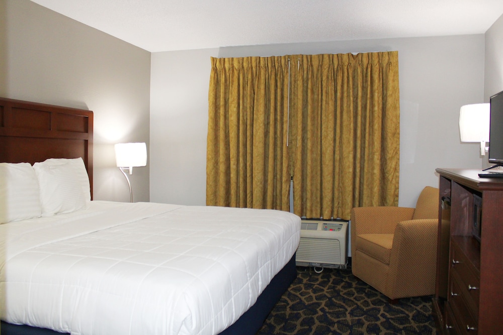 greenlight inn and suites