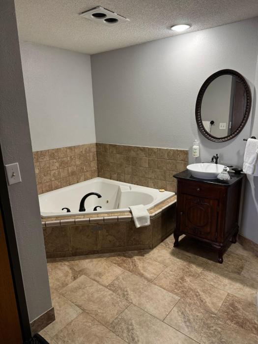 greenlight inn and suites