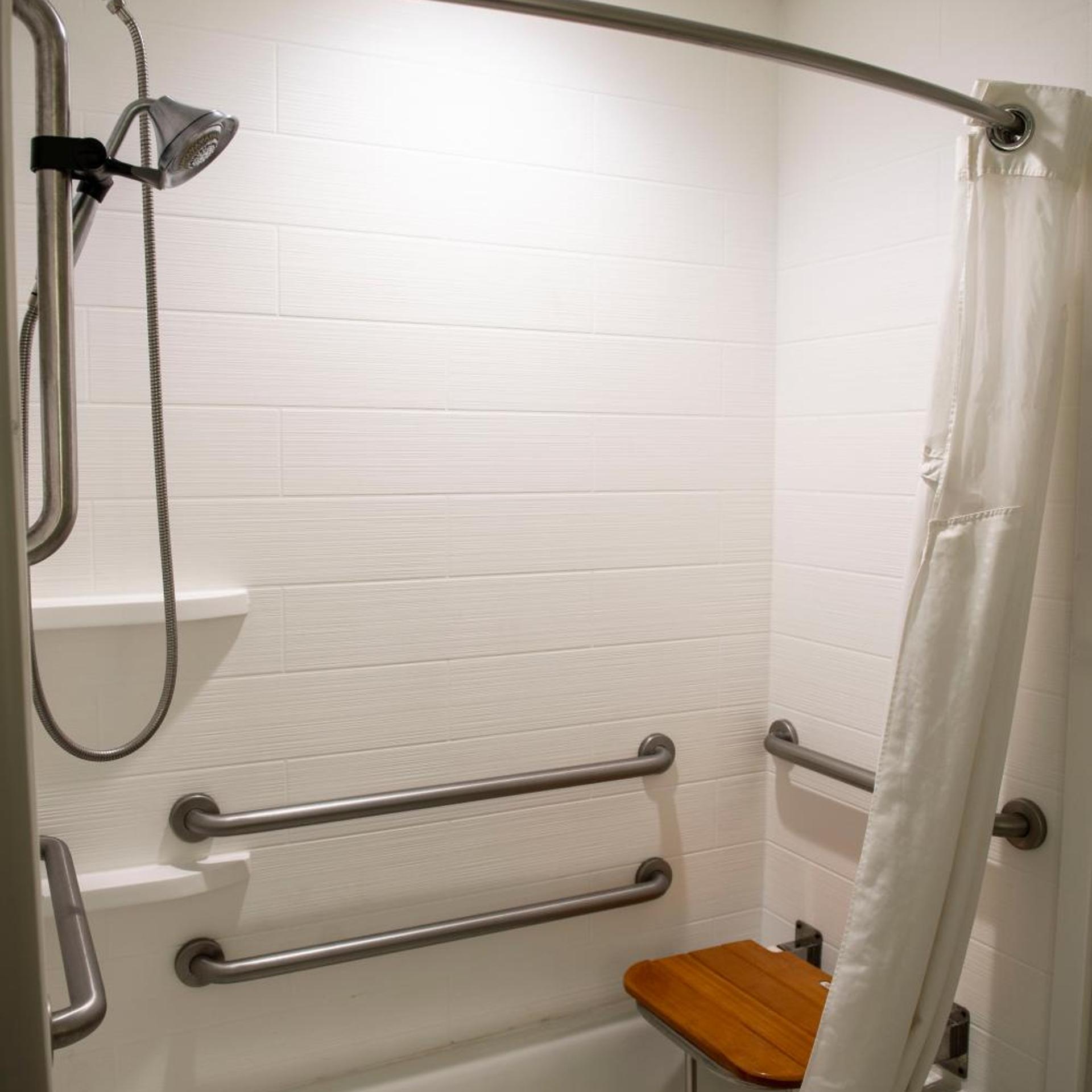 holiday inn express and suites sedalia by ihg