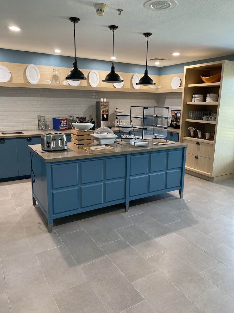 country inn and suites by radisson fort worth tx