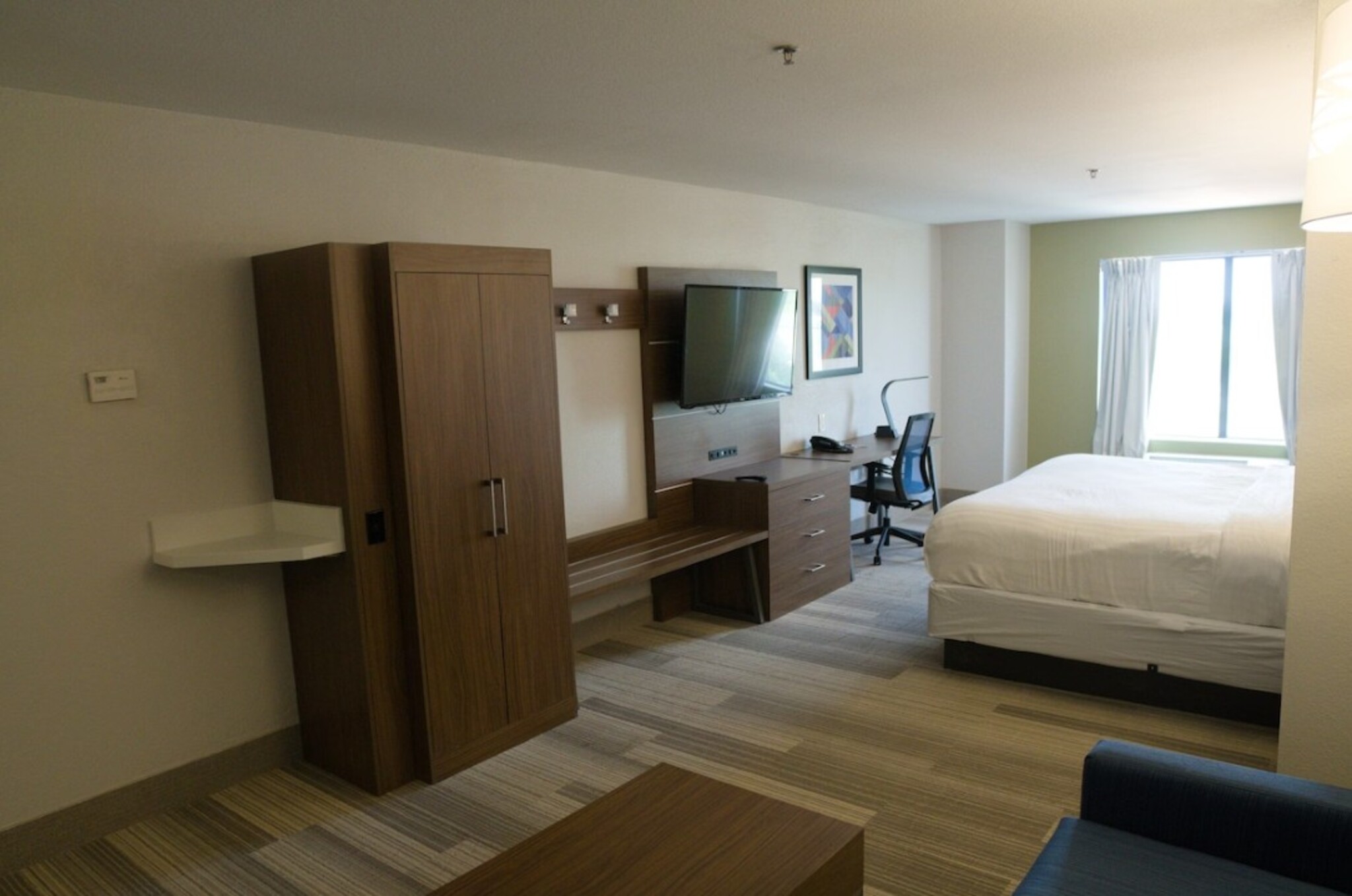 holiday inn express and suites douglas by ihg