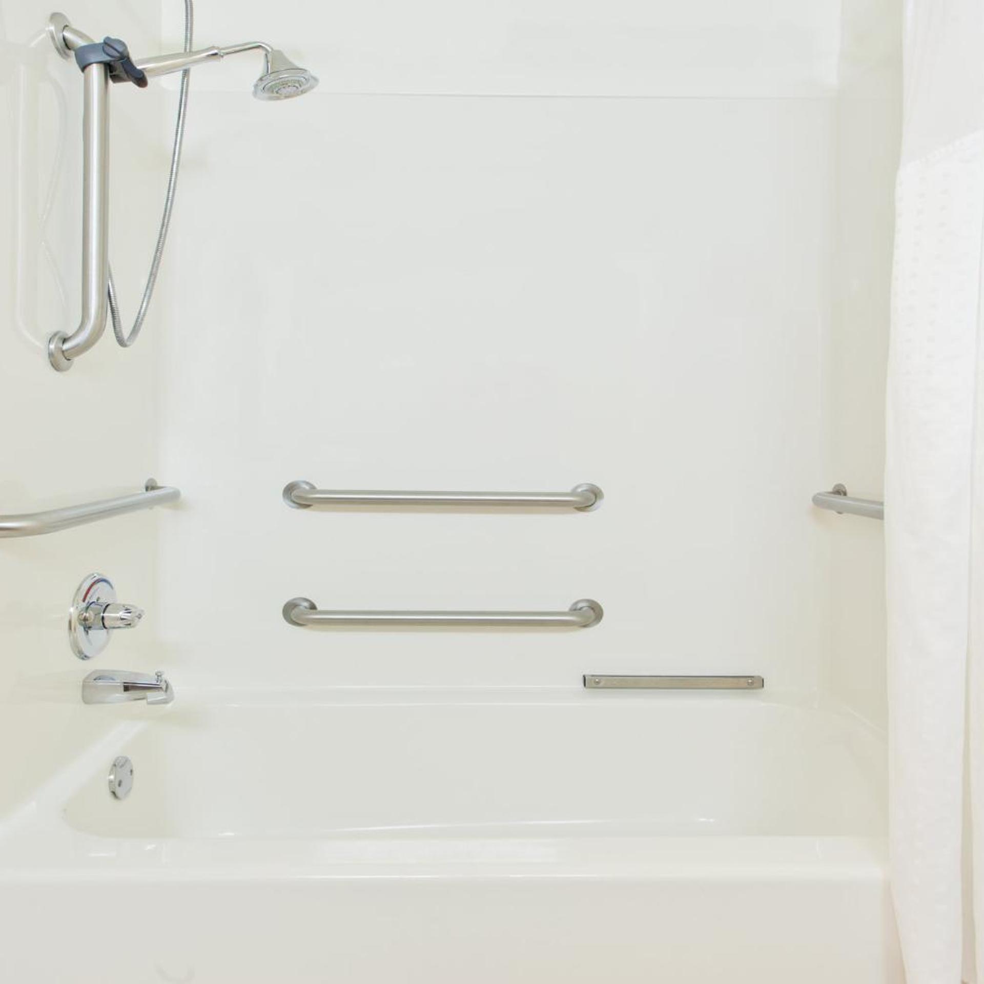 holiday inn express and suites douglas by ihg