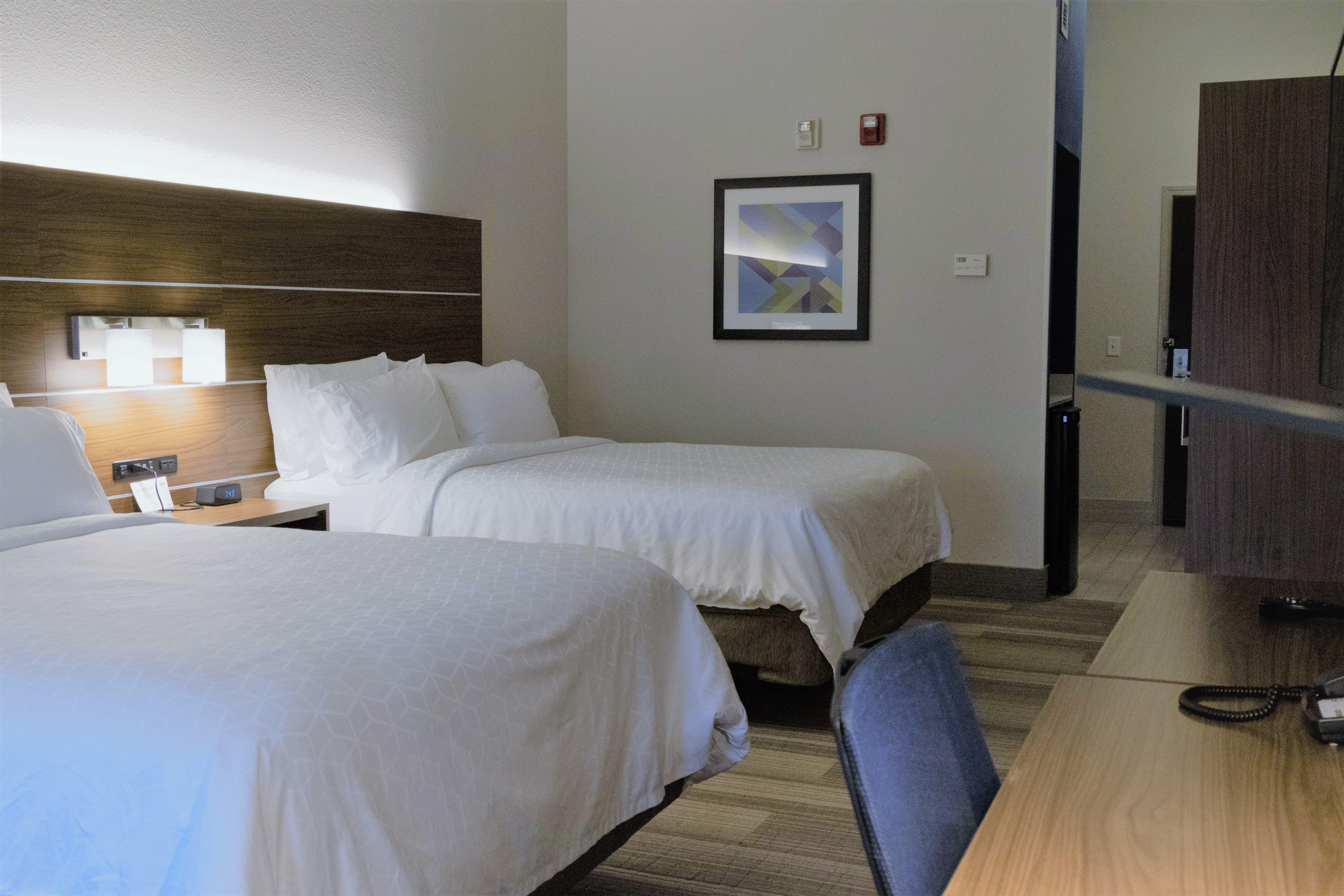 holiday inn express and suites douglas by ihg