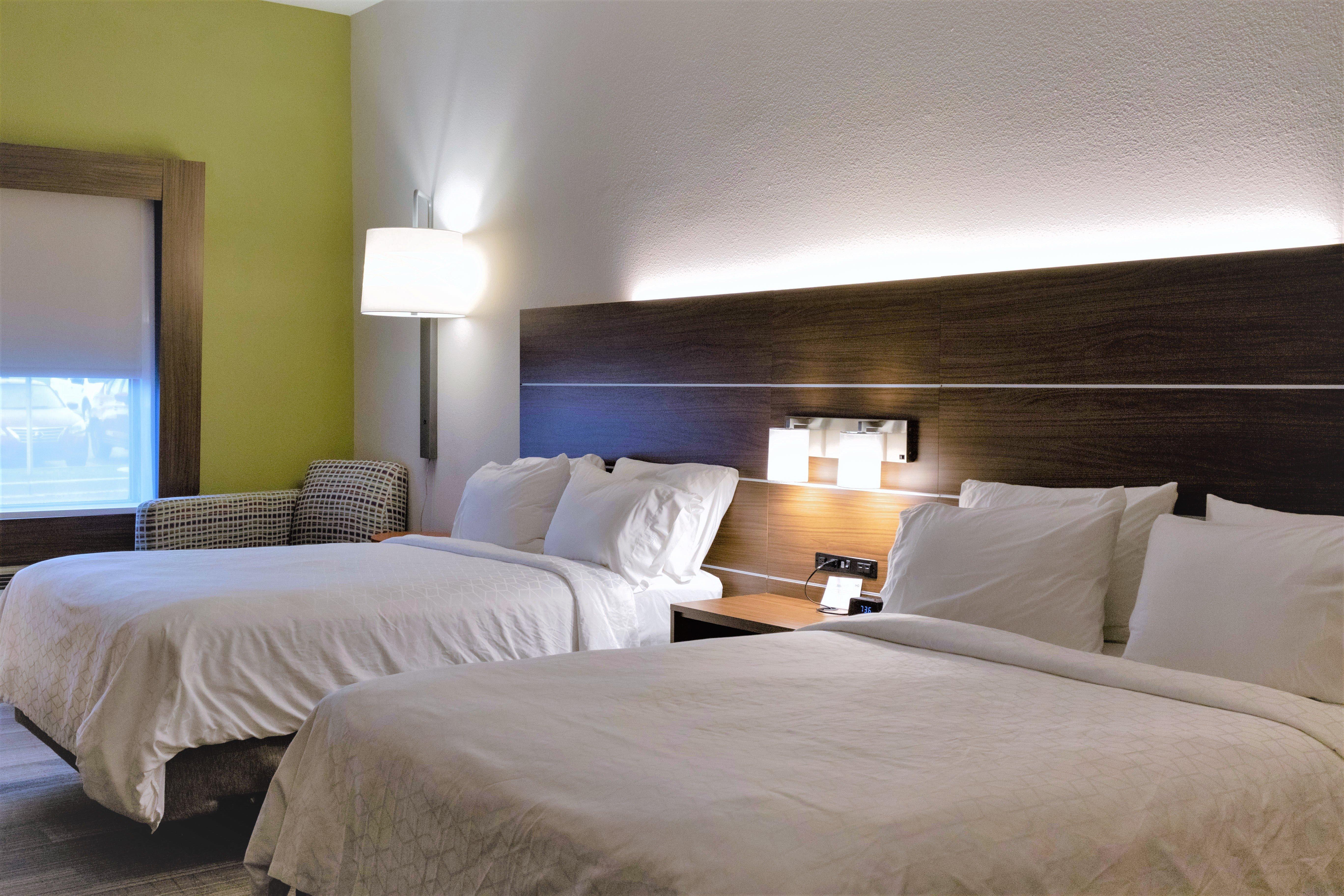 holiday inn express and suites douglas by ihg