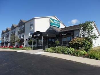 quality inn and suites amsterdam
