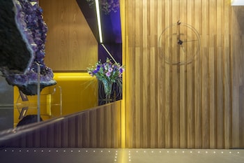 o monot hotel