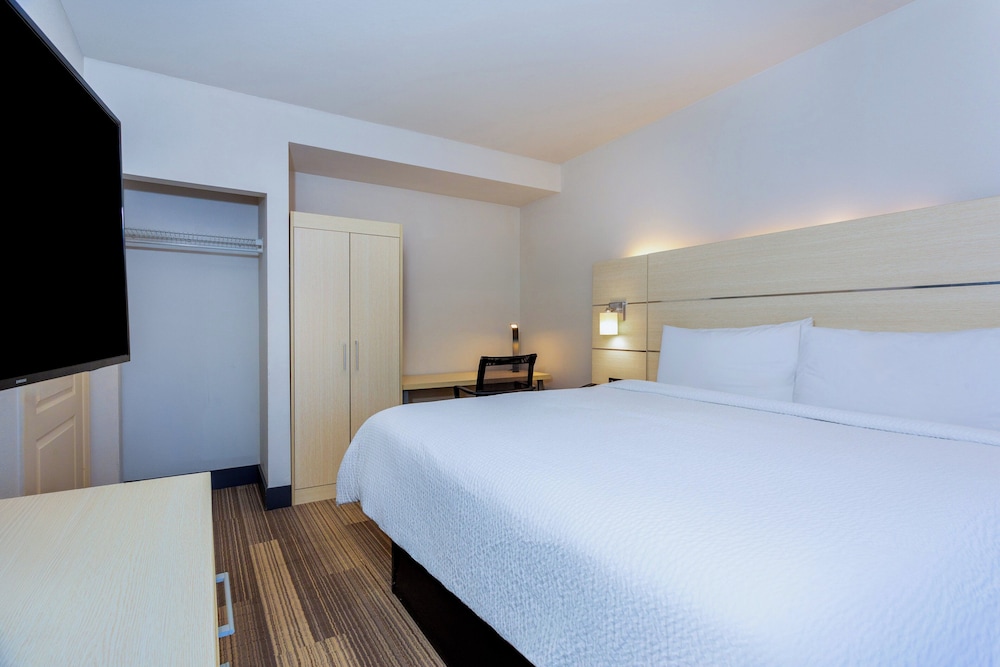 holiday inn express and suites international drive by ihg