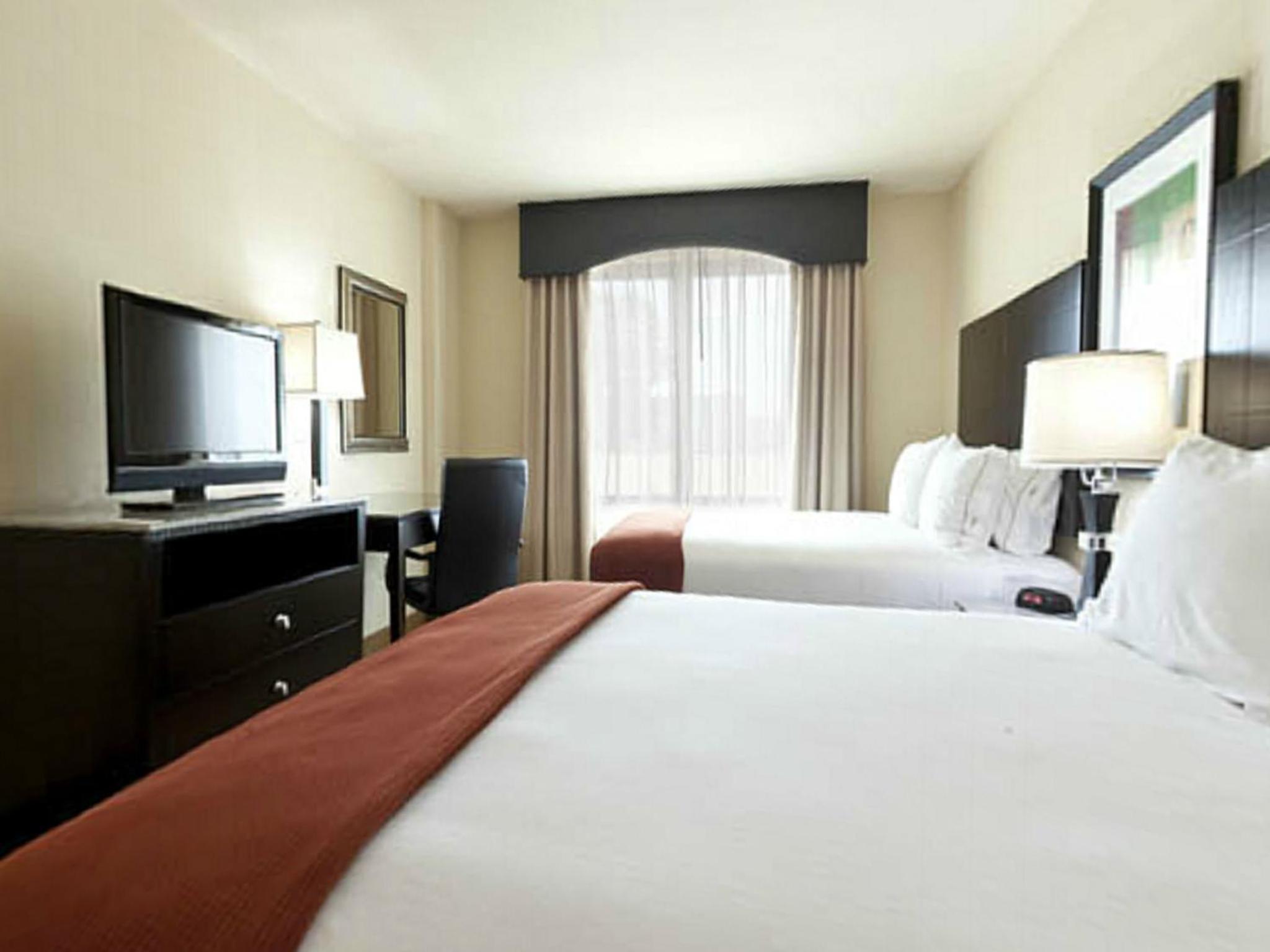 holiday inn express and suites international drive by ihg